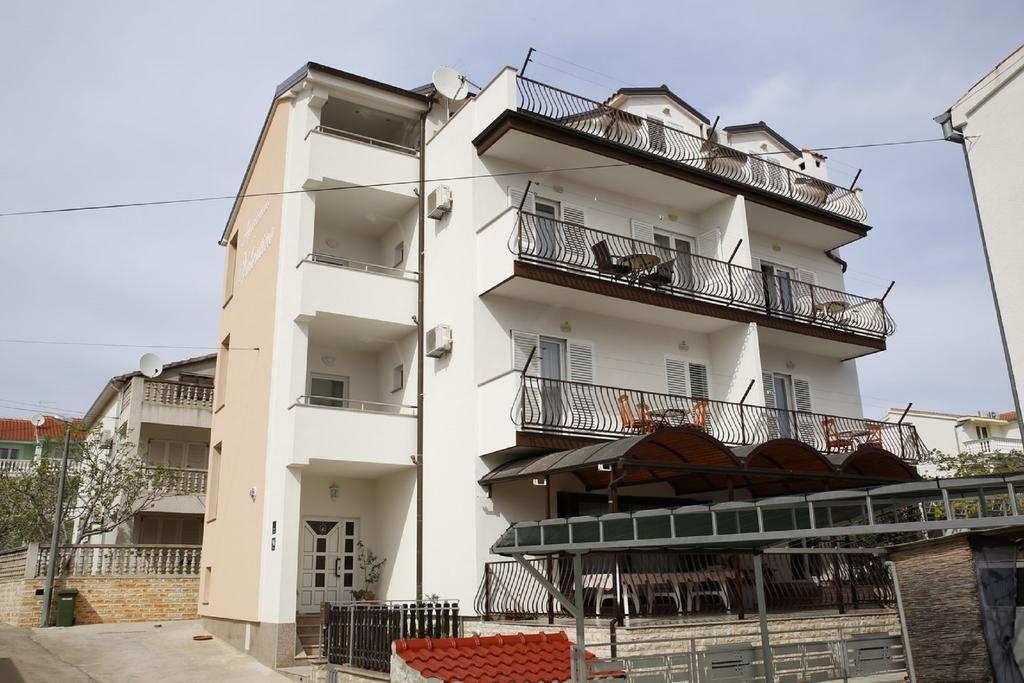 Apartments Valentino فوديس المظهر الخارجي الصورة