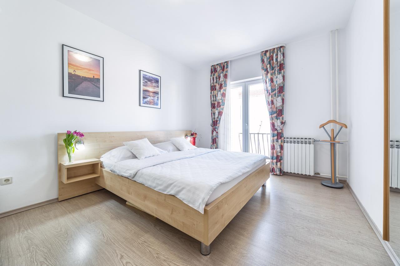 Apartments Valentino فوديس المظهر الخارجي الصورة
