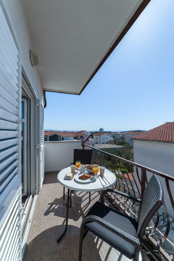 Apartments Valentino فوديس الغرفة الصورة
